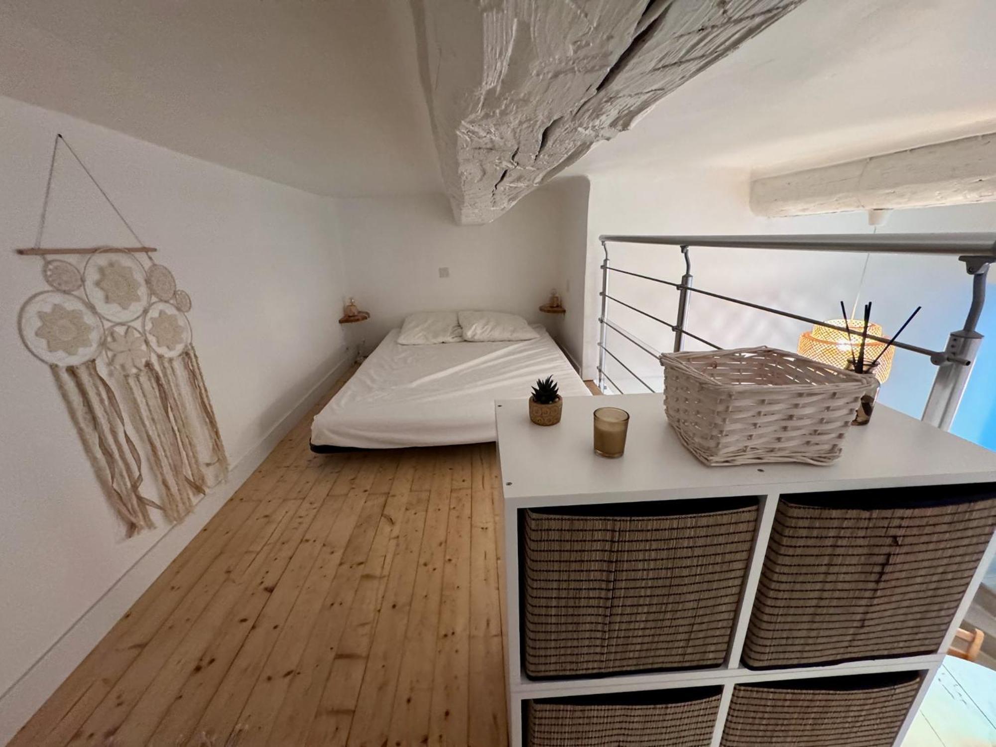 Charmant Studio Hyeres Luaran gambar