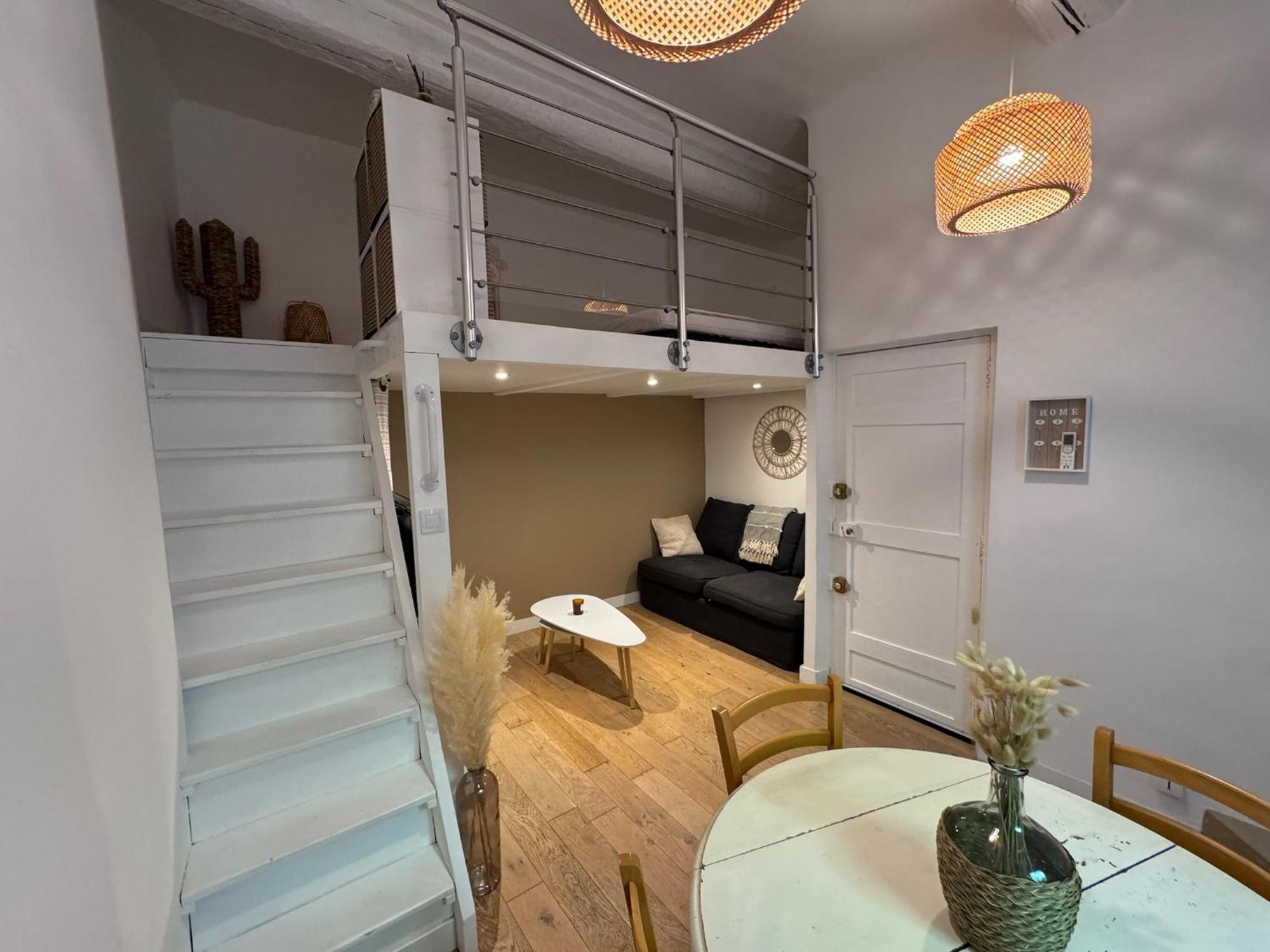Charmant Studio Hyeres Luaran gambar