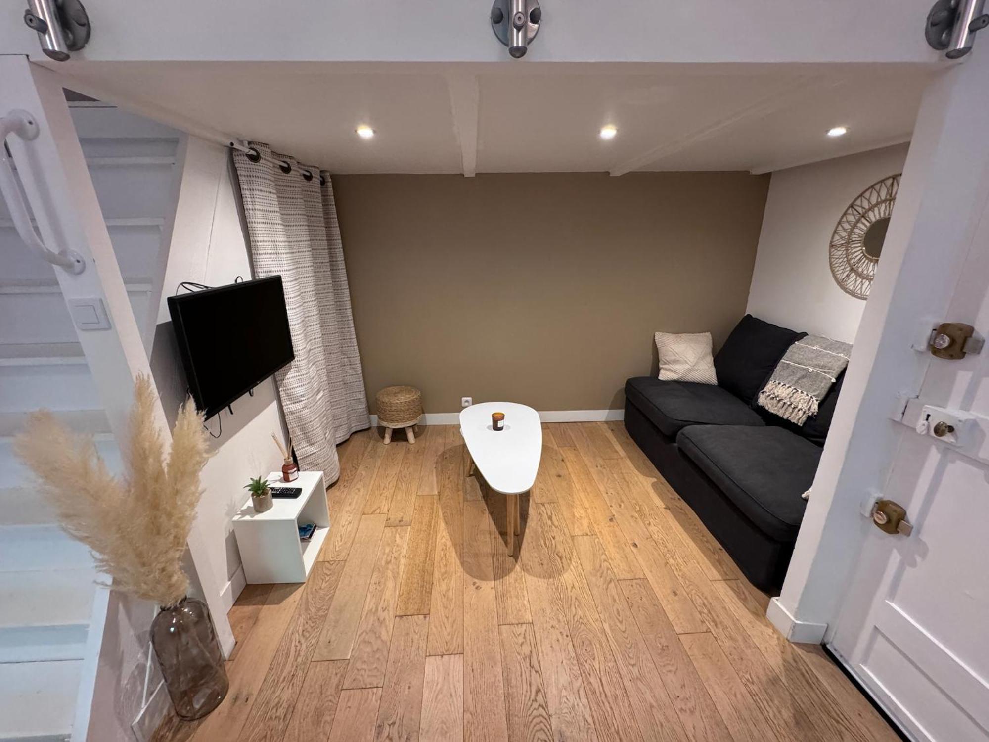Charmant Studio Hyeres Luaran gambar